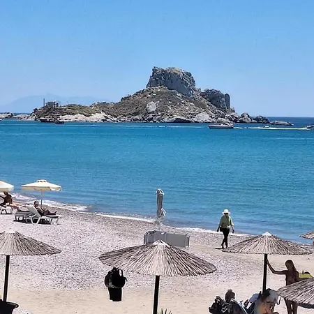 Hamilton - Sohoros Case de vacanță Kámpos